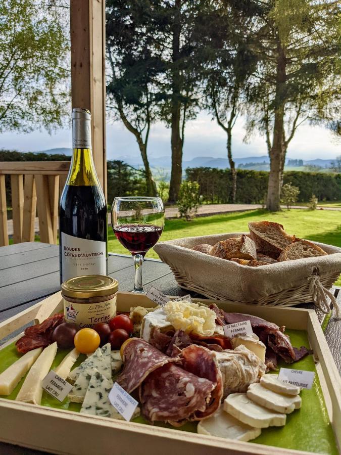 Domaine Les 2 Mondes Hotell Aydat Exteriör bild