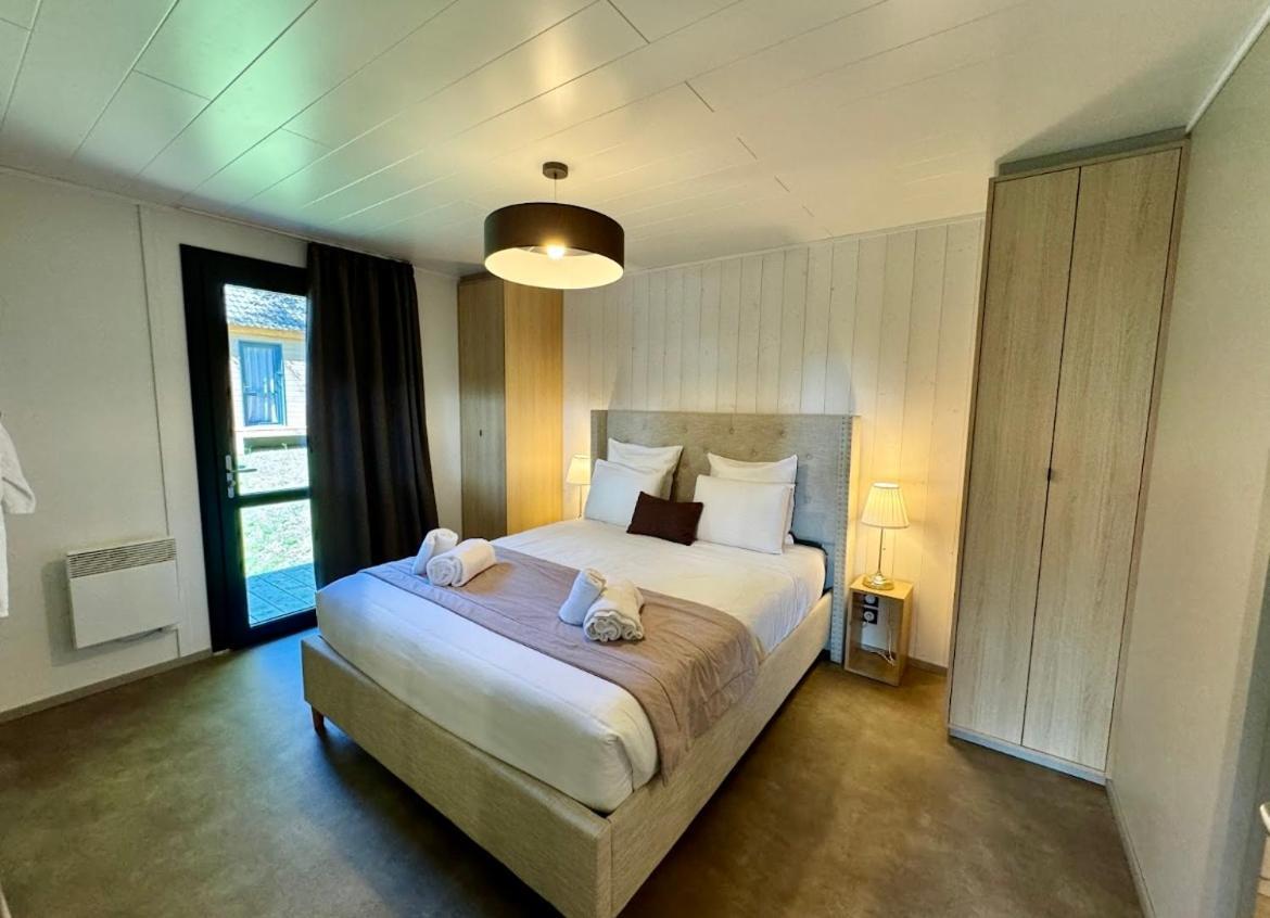 Domaine Les 2 Mondes Hotell Aydat Exteriör bild