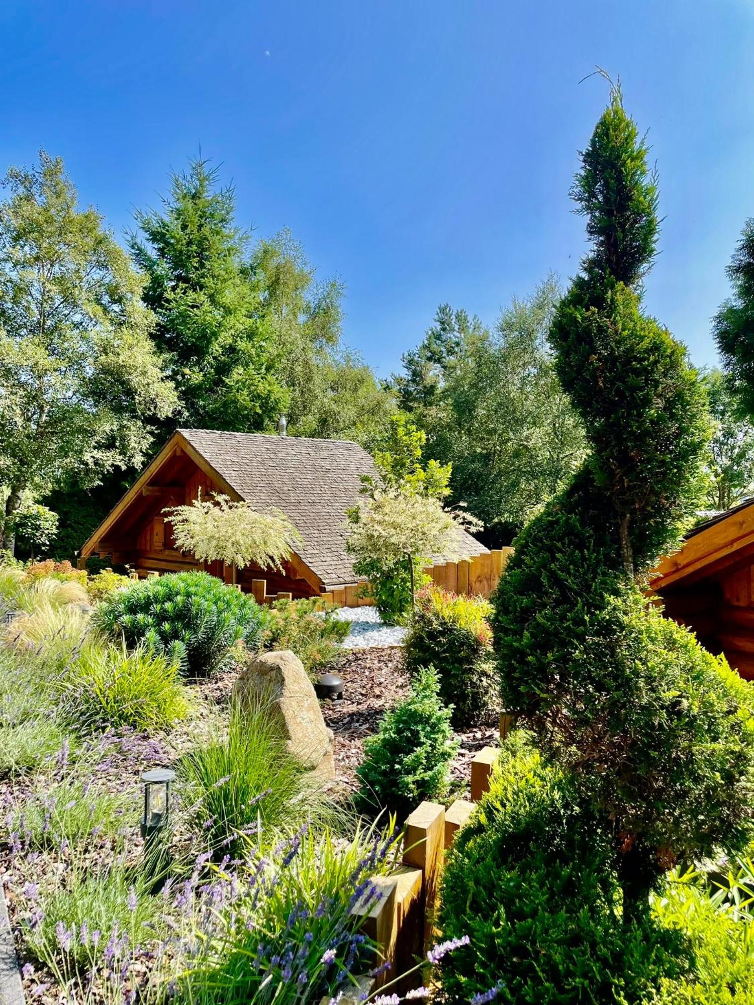 Domaine Les 2 Mondes Hotell Aydat Exteriör bild
